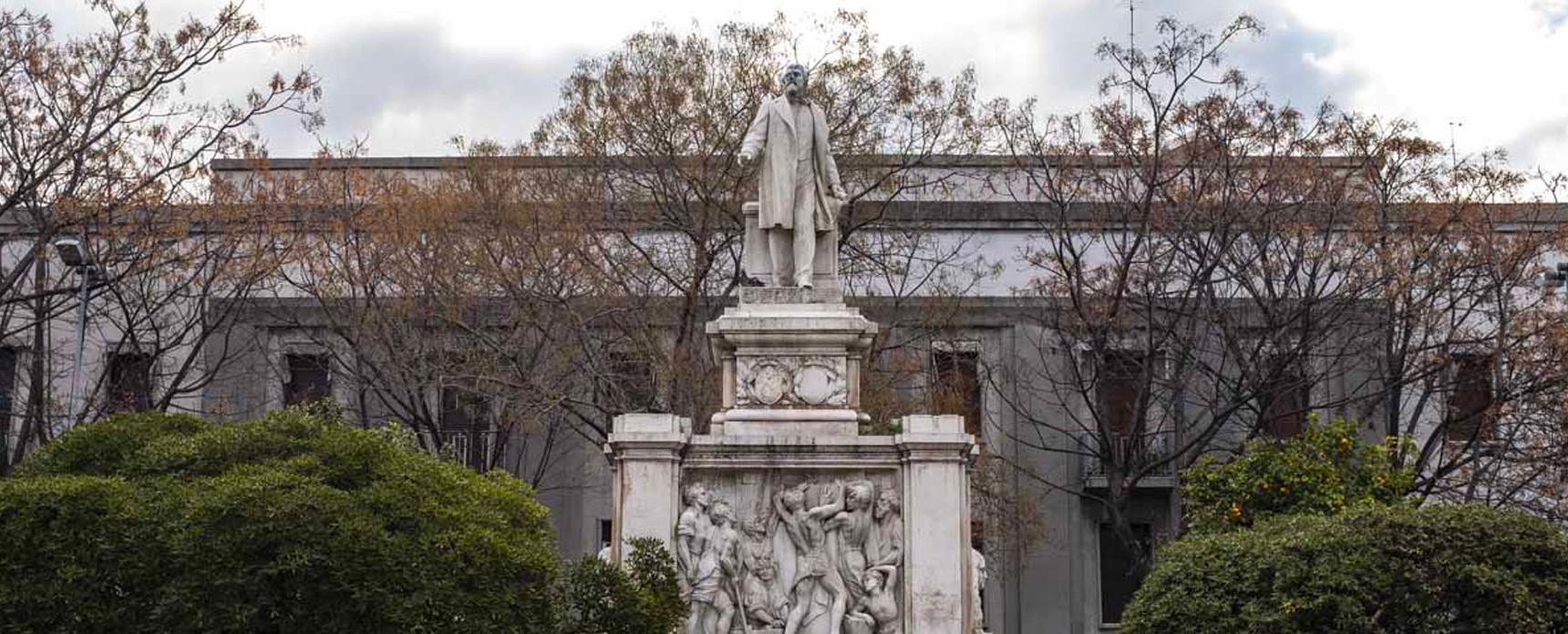 piazza-de-nav_1720x696