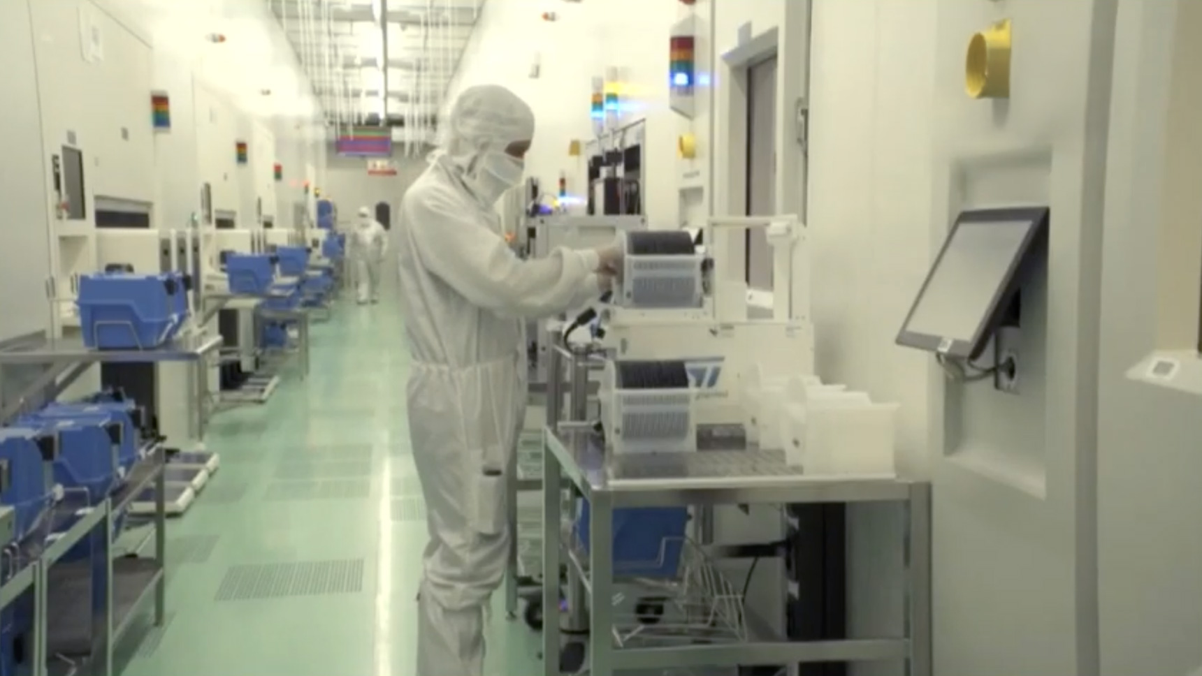 Catania, STMicroelectronics e Invitalia investono 250 milioni per produrre i microchip del futuro