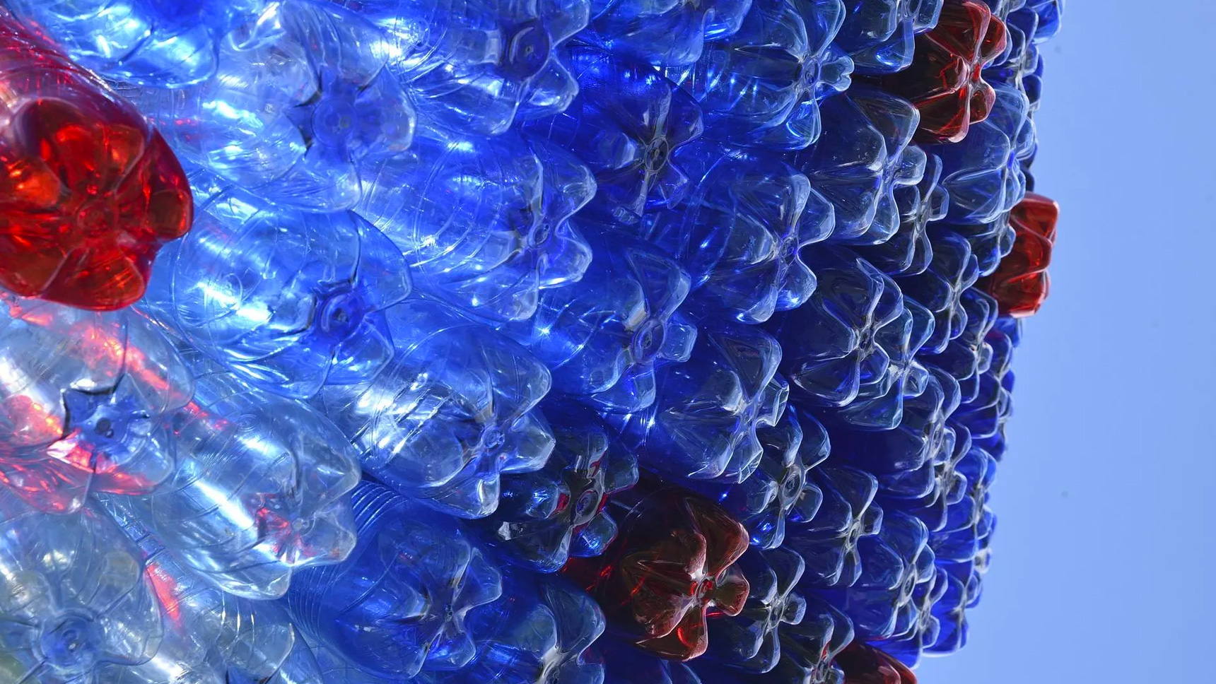 Bottiglie-acqua-plastica