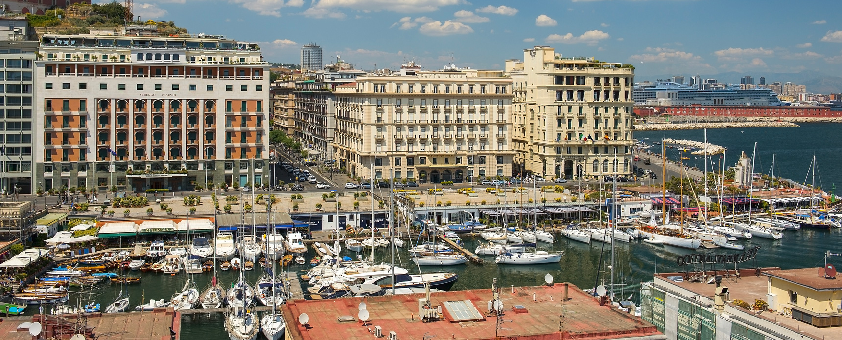 Investimento di 28,4 milioni nel turismo alberghiero di lusso a Napoli