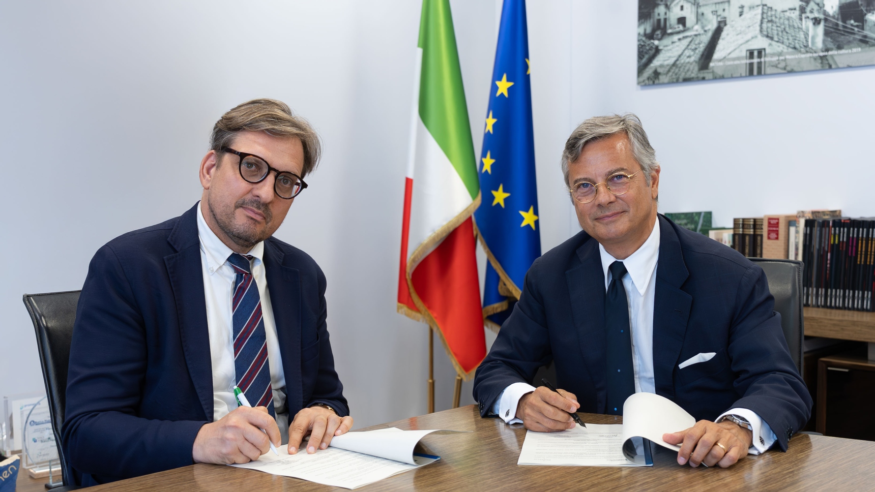 foto firma protocollo Lombardia